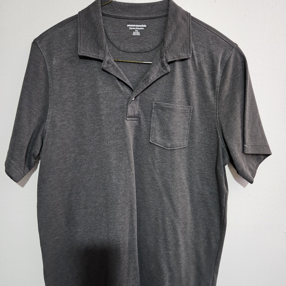 Amazon Essentials Men’s Short-Sleeve Pocket Polo - Charcoal